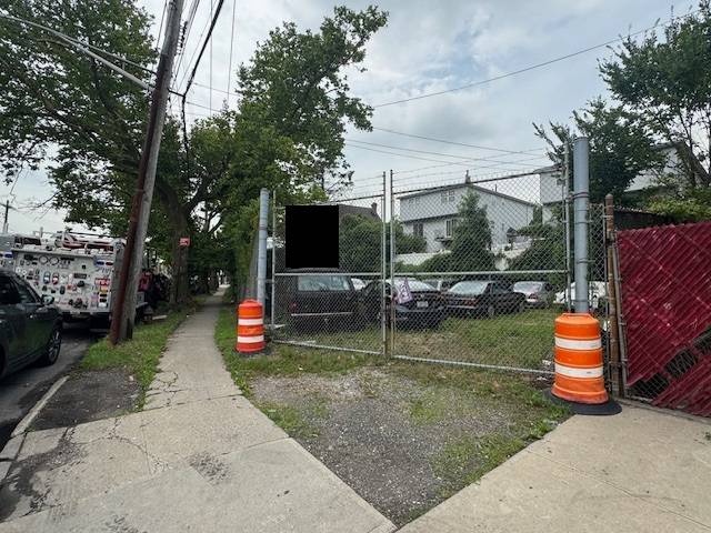 Photo of 1406 Richmond Ave, Staten Island, NY 10314