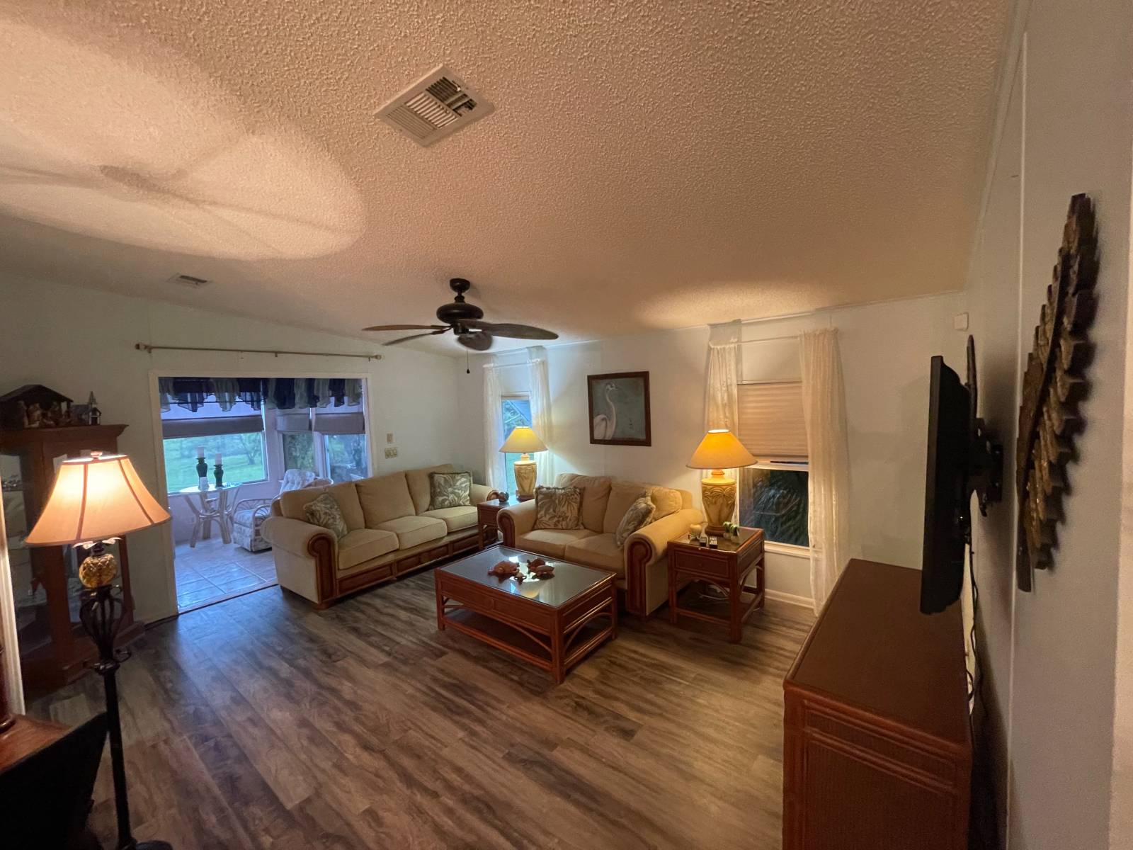 10561 Lake Loop Road (37M), #37M, North Fort Myers, FL 33903 (Off ...