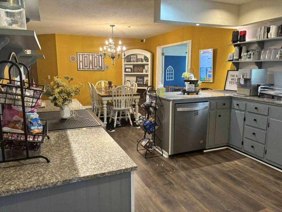 2434 4000 Rd, Chetopa, KS, 67336