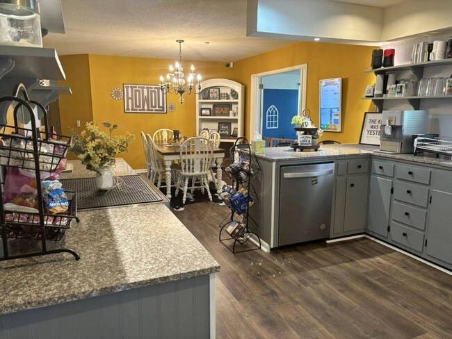 2434 4000 Rd, Chetopa, KS, 67336