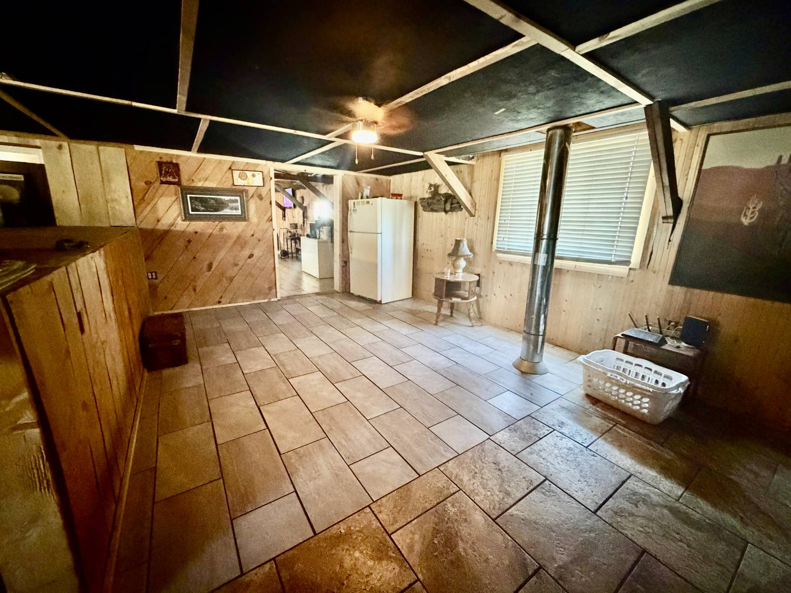 Photo 9 of 17 of home listing at 309 McGinn Lake, North Bend, NE 68601