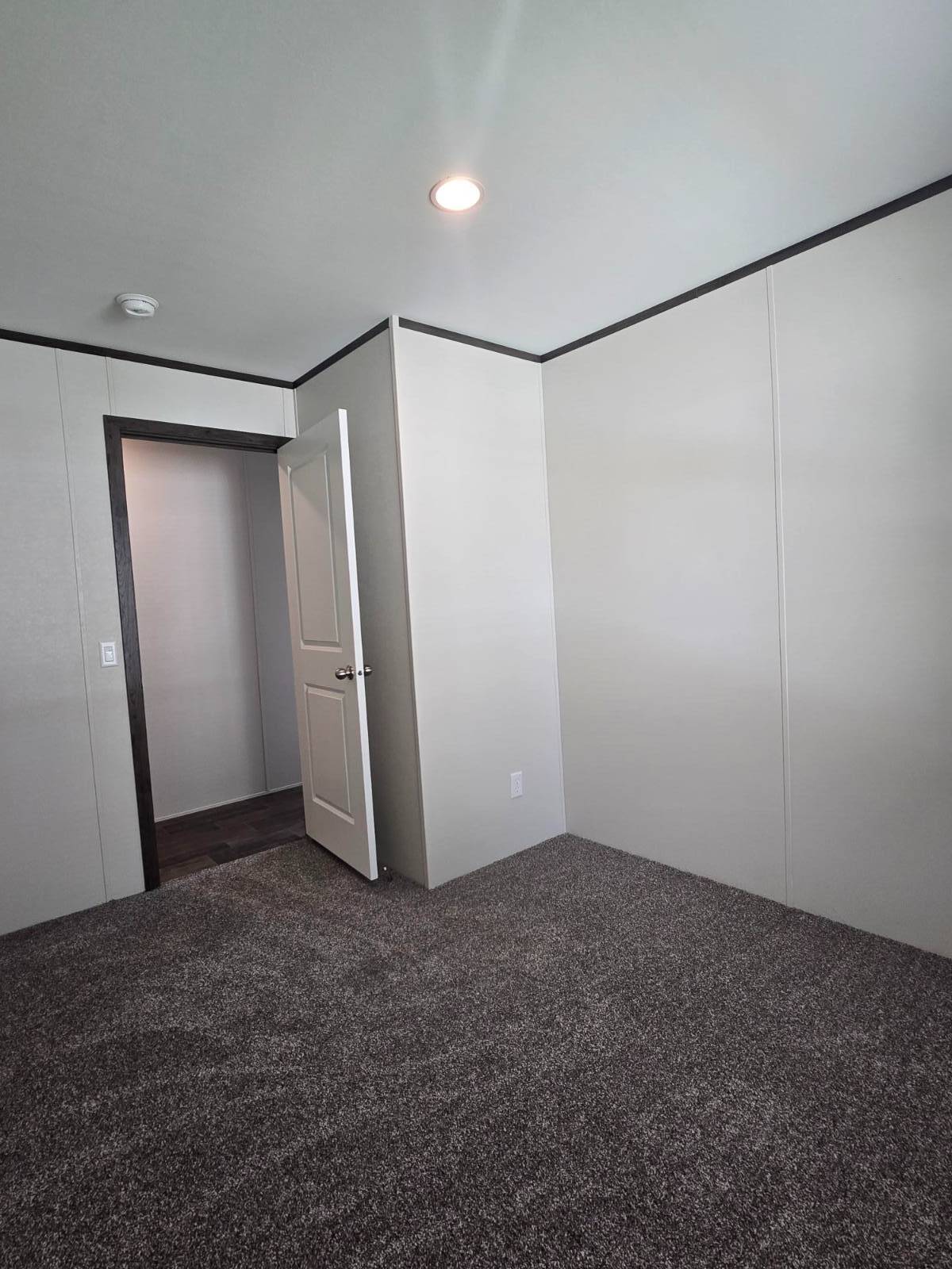 11561145-rp2bWYhc2PXYsgbH.jpg
