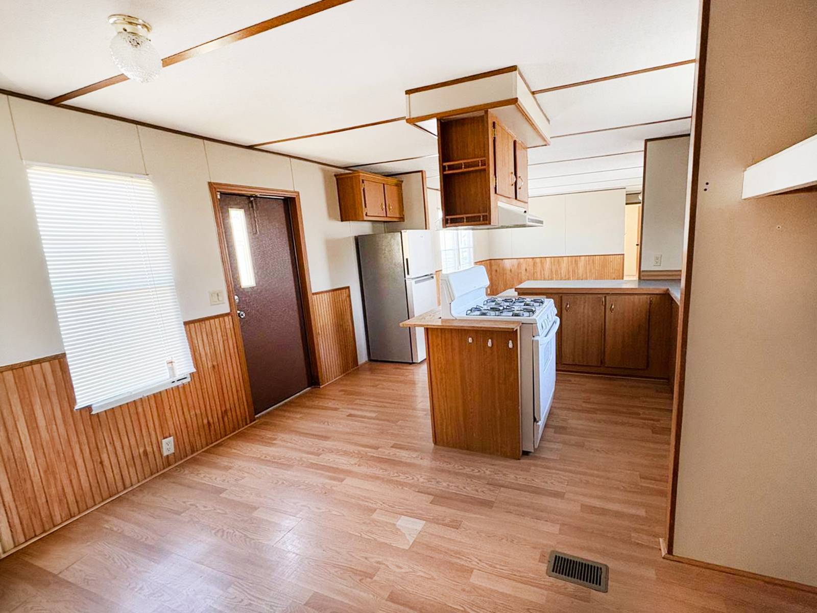 2500 Farm Bureau Rd UNIT&nbsp;Lot 182, Manhattan, KS, 66502