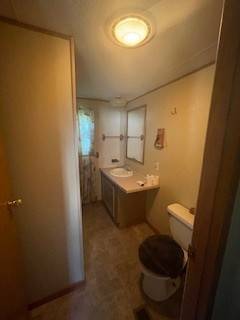 11569282-j8jJN65Ln81SVkv5.jpg