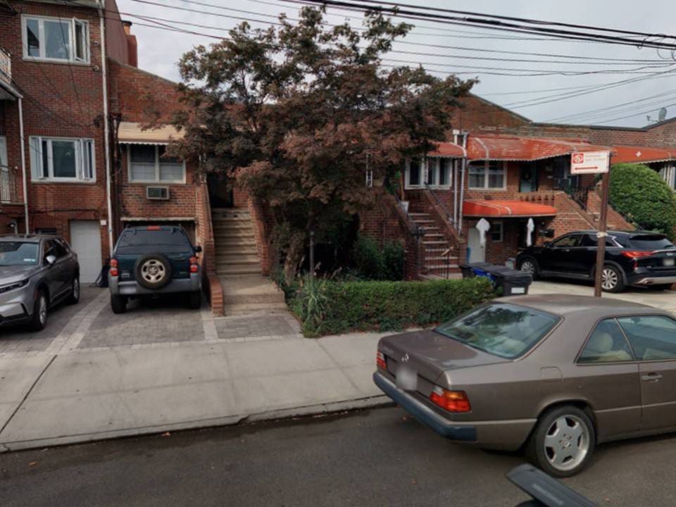 1124 East 100th Street