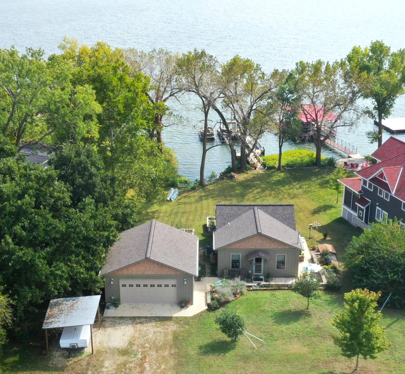 202 Watersedge Loop UNIT&nbsp;D-16, Council Grove, KS, 66846