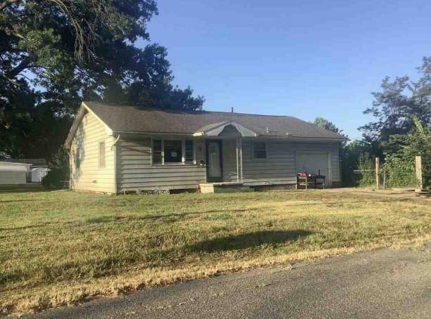 A-10; 100 Prairie View Cov