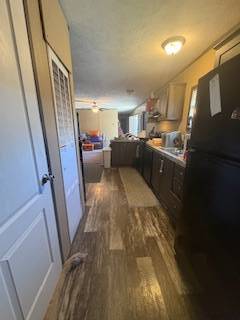 11590256-HGShcKhR7PXKbnzw.jpg