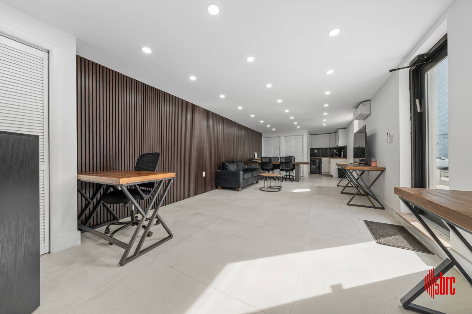 234 JOHNSON AVE UNIT&nbsp;FLOOR 1, Brooklyn, NY, 11206