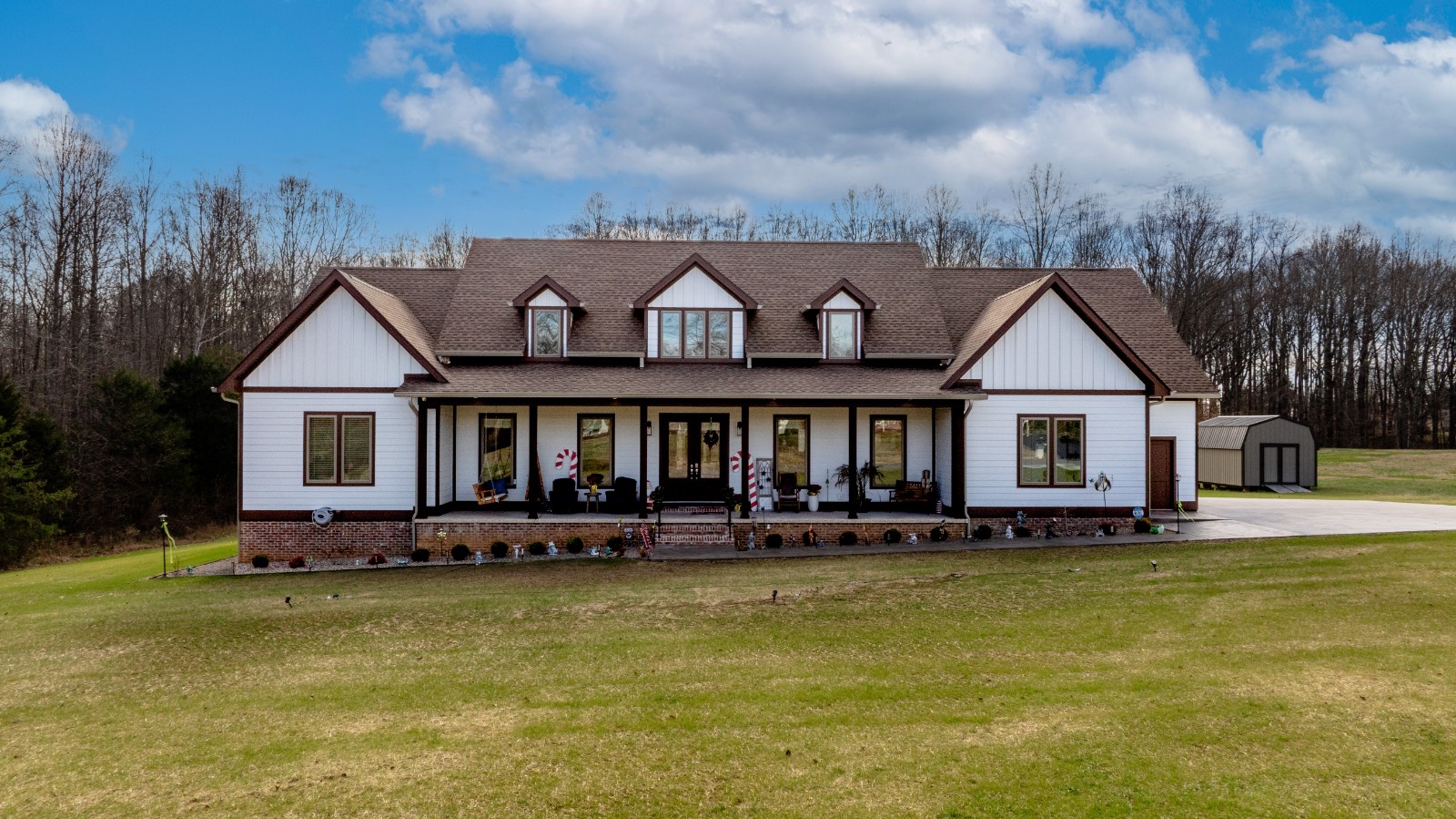 343 Comanche Way