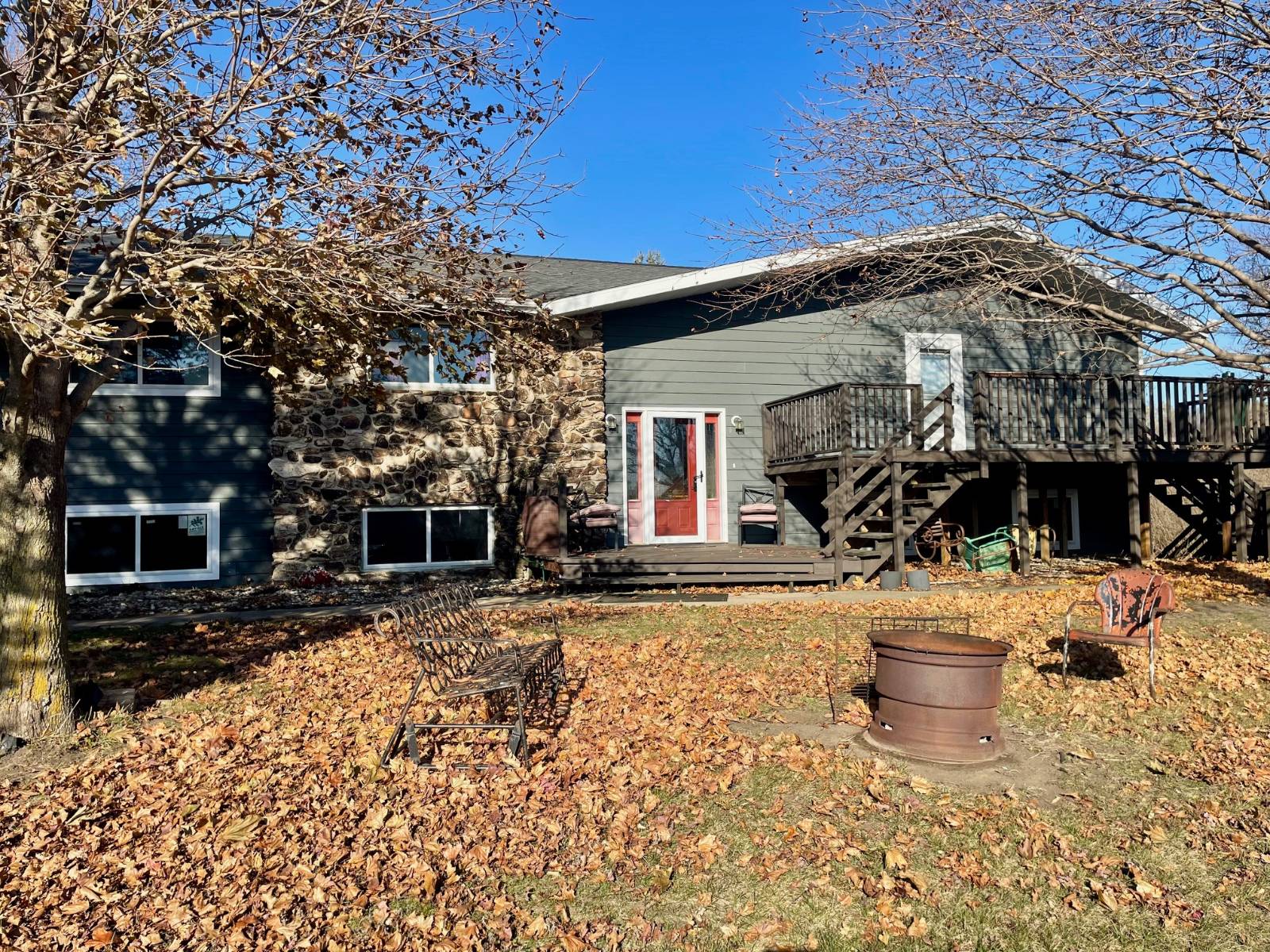 148 CO Rd 34 W, Jackson, MN 56143 (Sold MyStateMLS Listing #11607772)