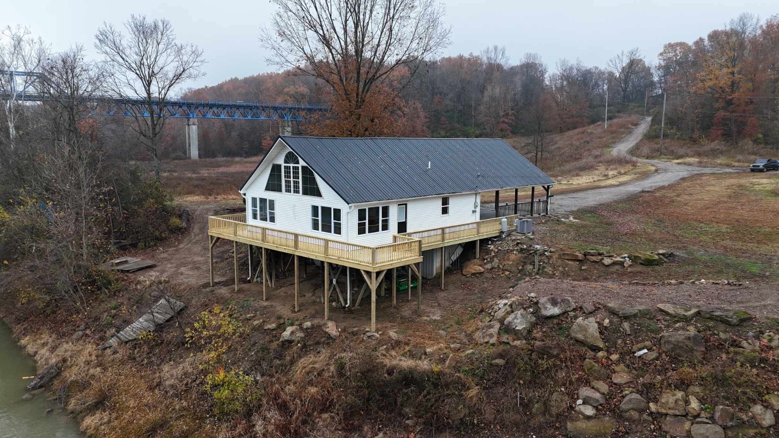 9595 Highway 62 W