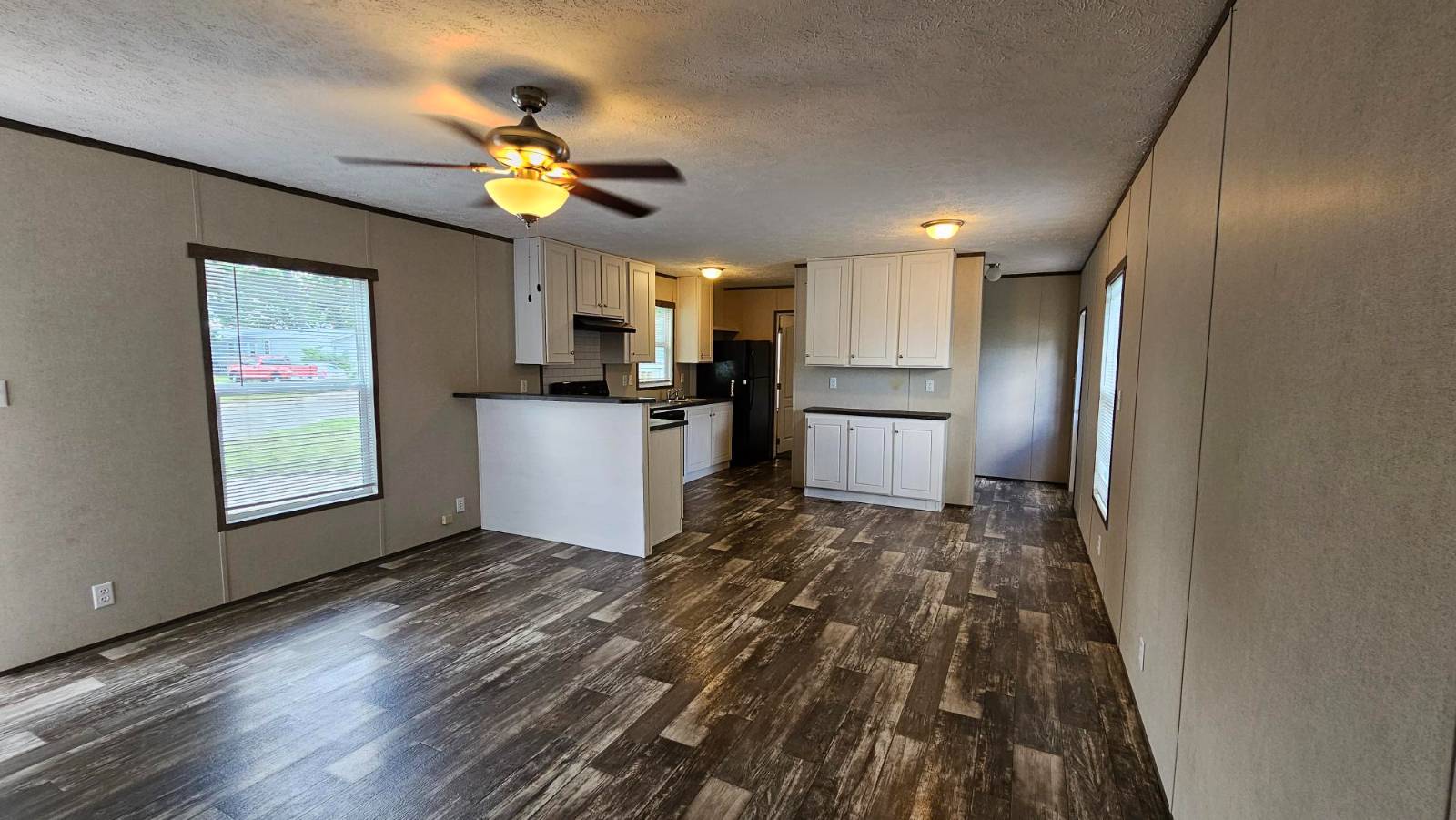 A-10; 100 Prairie View Cov