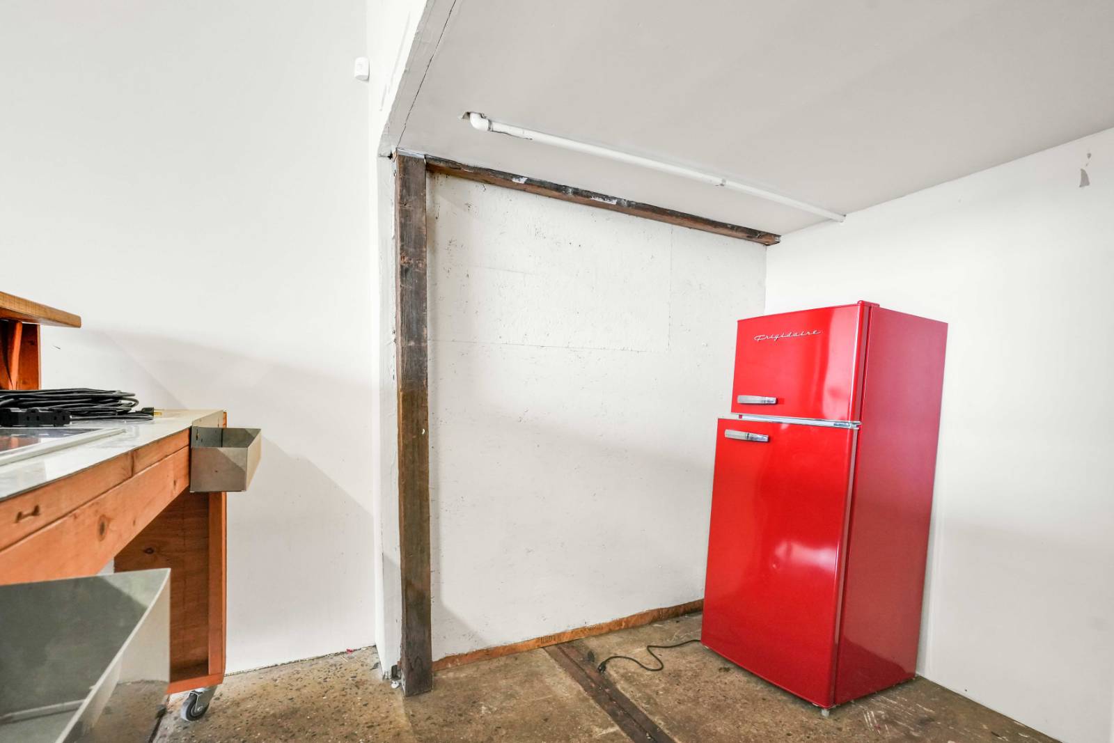 282 SCHOLES STREET, Brooklyn, NY, 11206