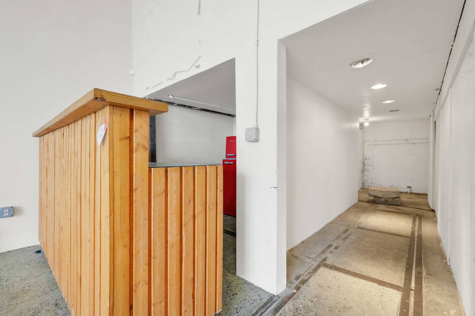 282 SCHOLES STREET, Brooklyn, NY, 11206