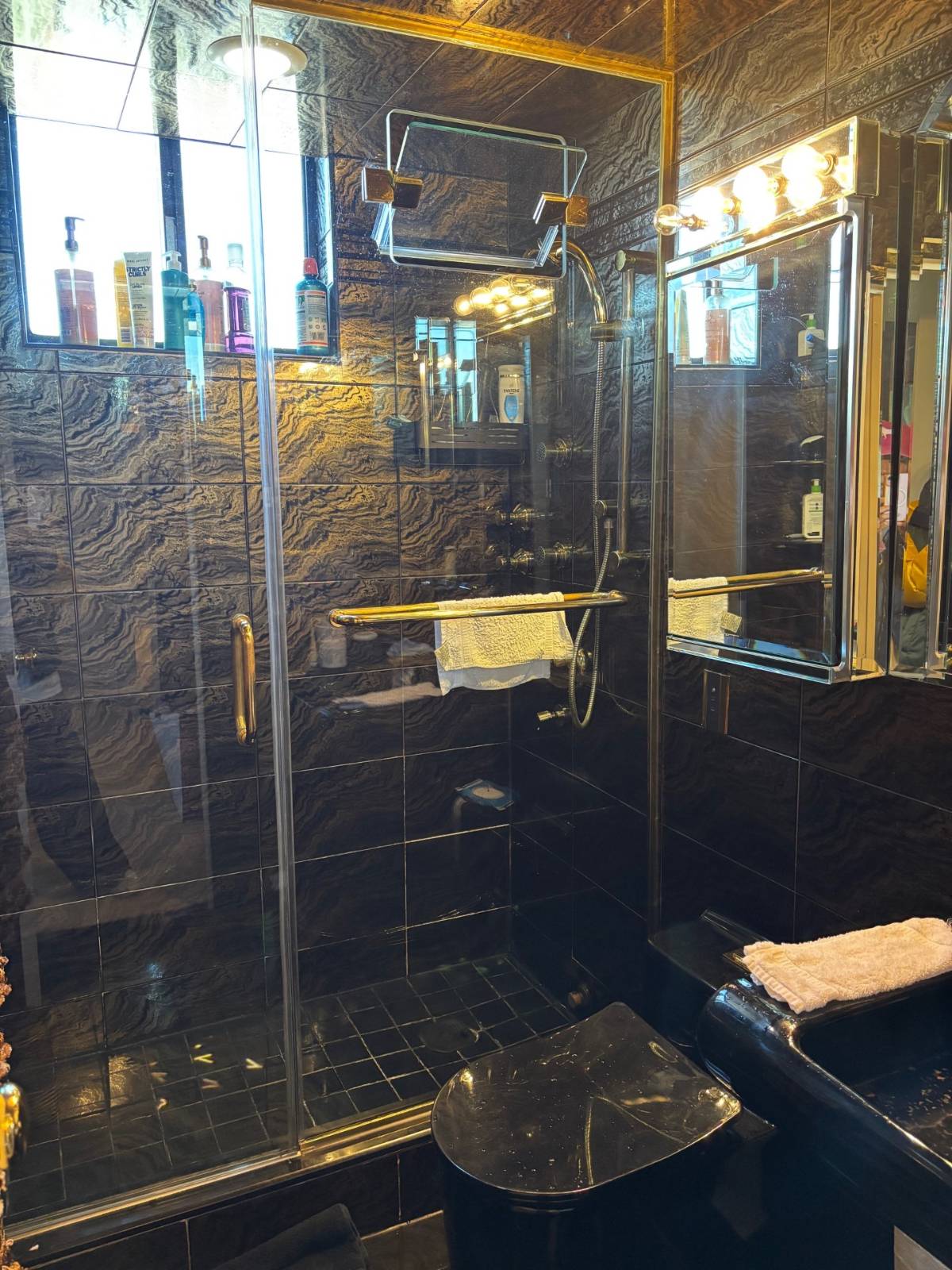 1 Bay Club Dr UNIT&nbsp;7C, Bayside, NY, 11360