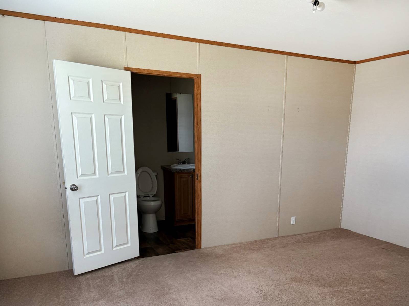 2500 Farm Bureau Rd UNIT&nbsp;Lot 213, Manhattan, KS, 66502