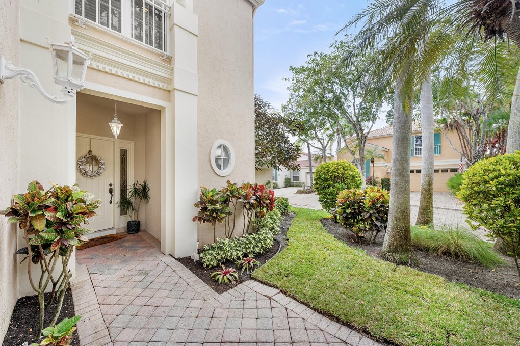 7 Via Tivoli, Palm Beach Gardens, FL 33418 (Off Market NYStateMLS ...