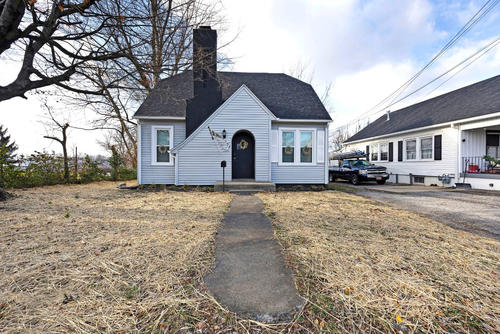 246 N. Proctor Knott Avenue