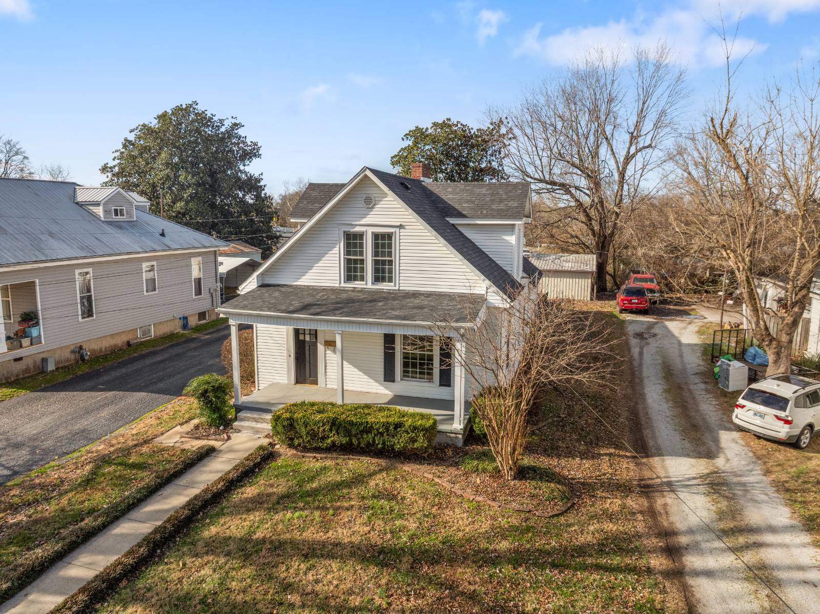 111 Paradise St