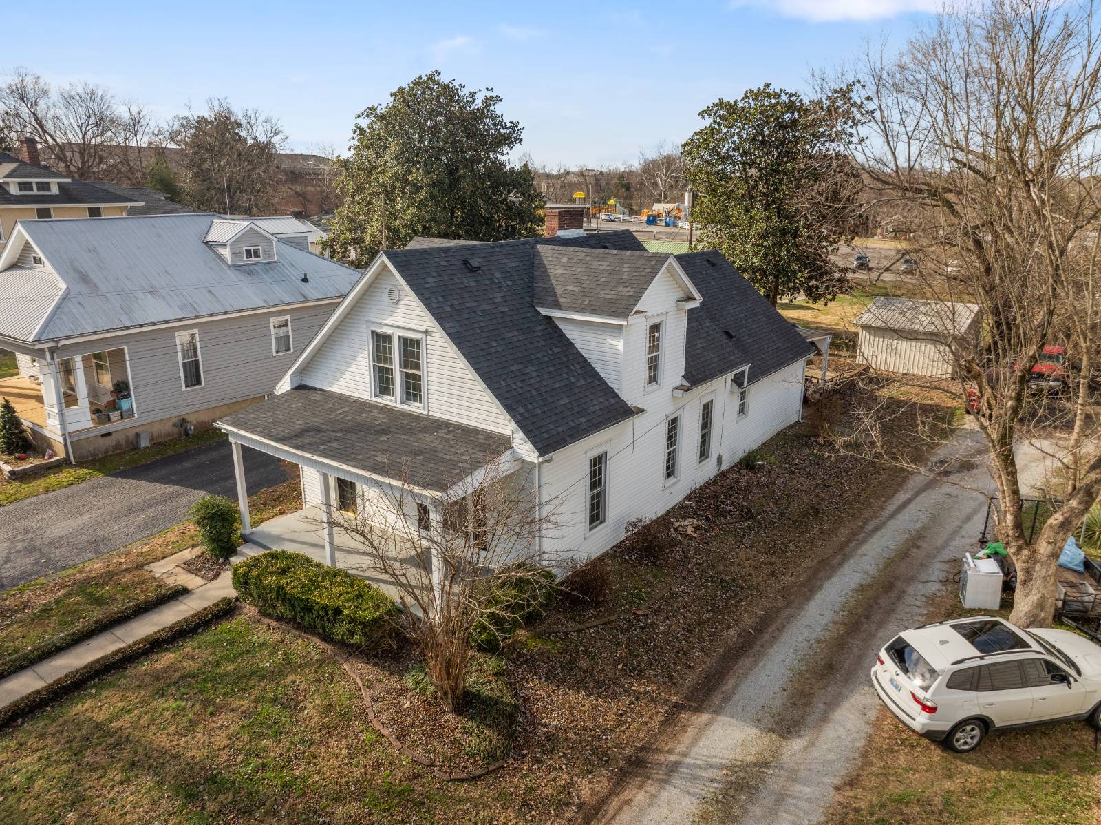 111 Paradise St