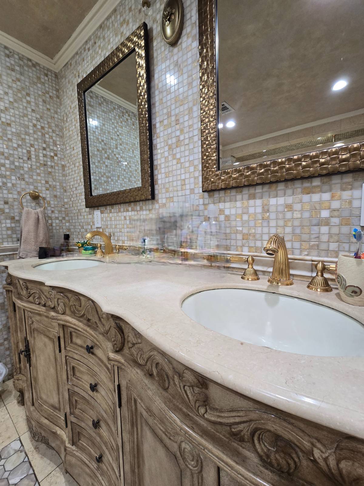 2032 East 17th St, Brooklyn, NY, 11229