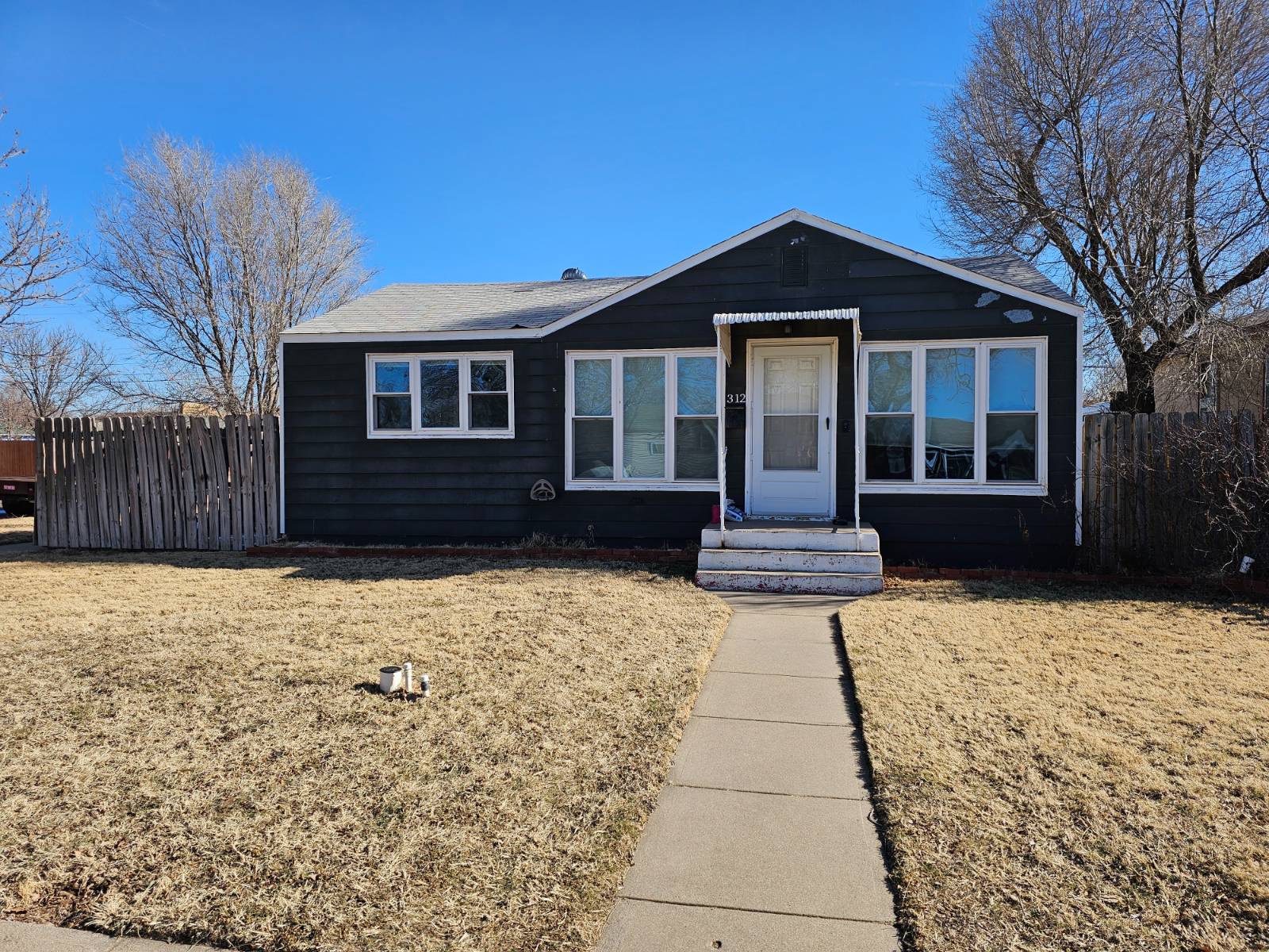 2055 Whitetail Lane, Garden City, KS, 67846