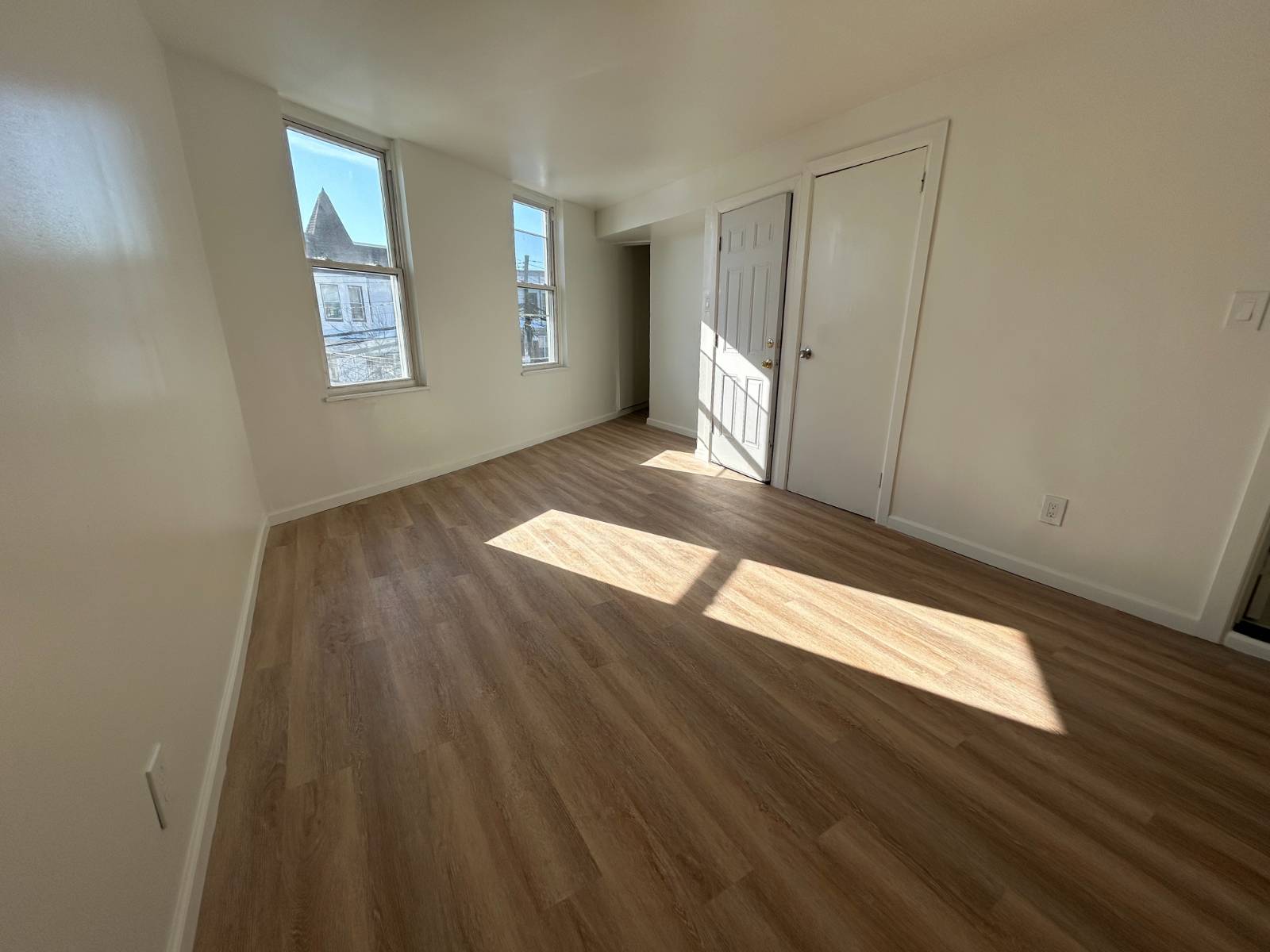 681 Rhinelander Ave UNIT&nbsp;2, Bronx, NY, 10462