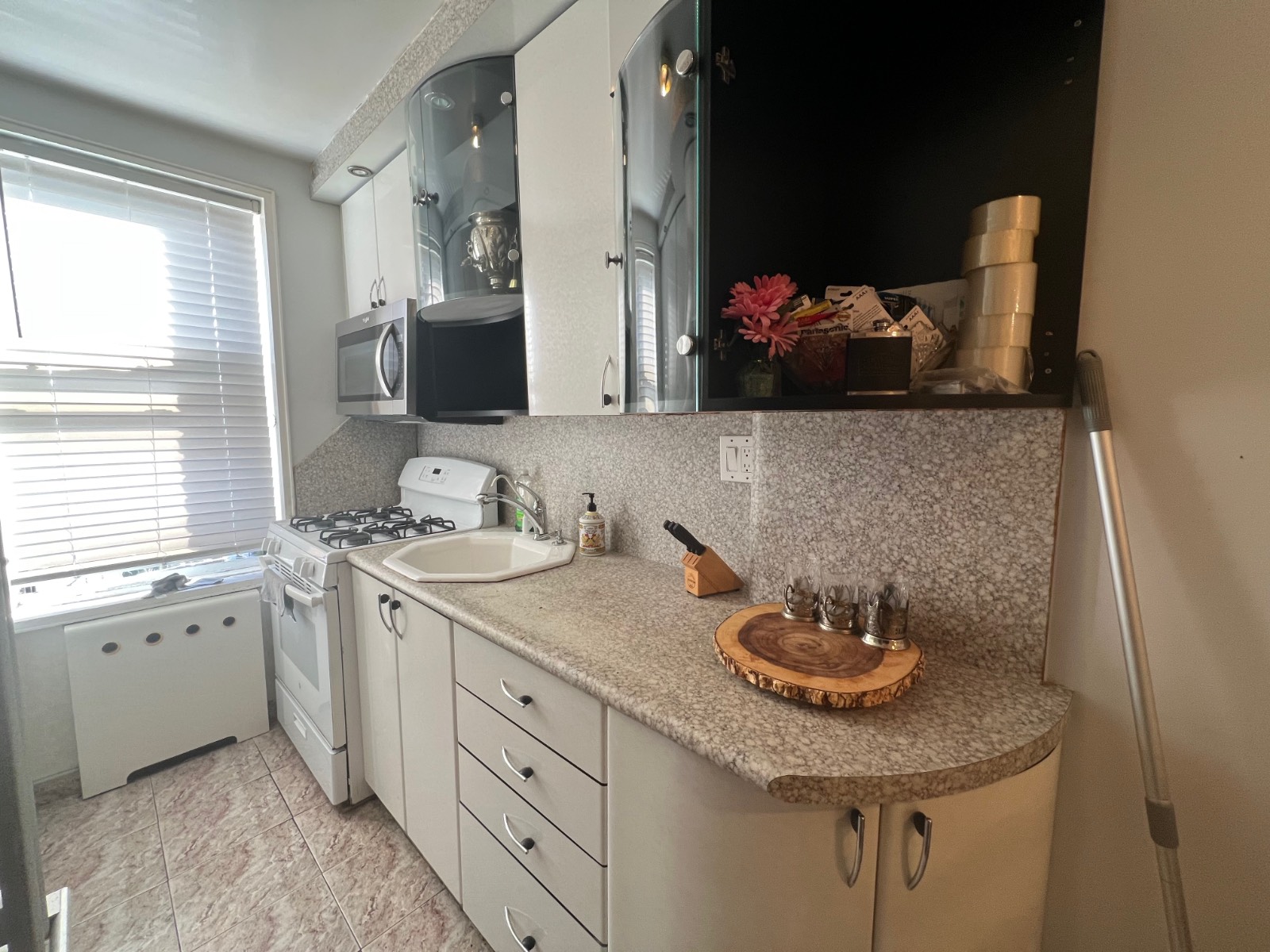 2555 Batchelder Street UNIT&nbsp;3J, Brooklyn, NY, 11235