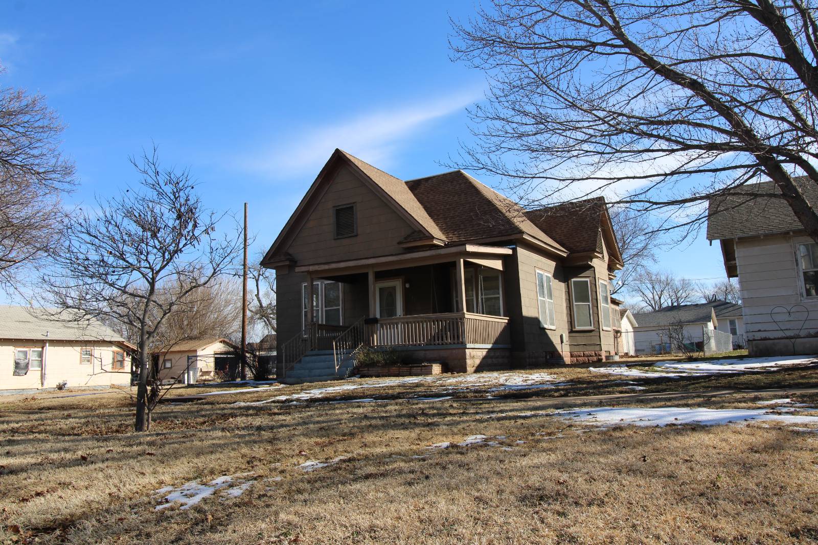 A-10; 100 Prairie View Cov