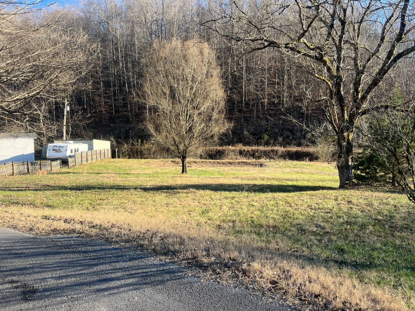 1988 Smiths Grove Rd.