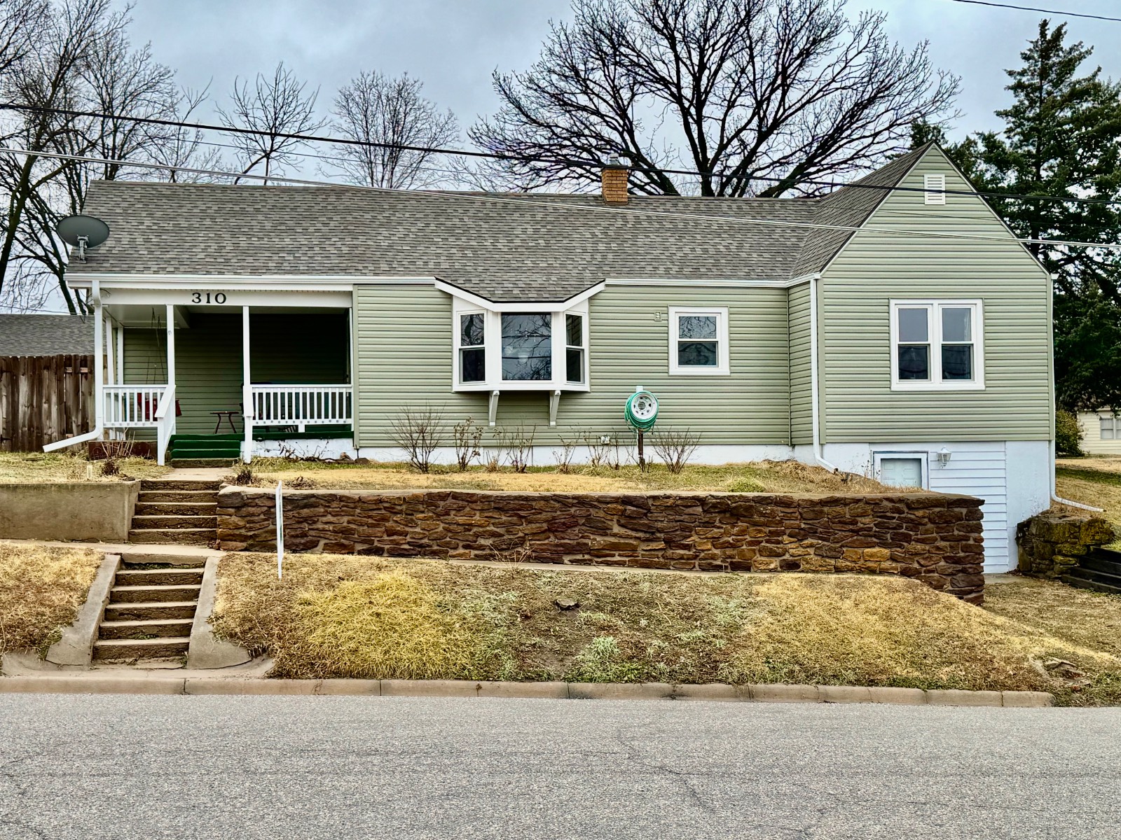 108 E 1st St, Ellsworth, KS, 67439