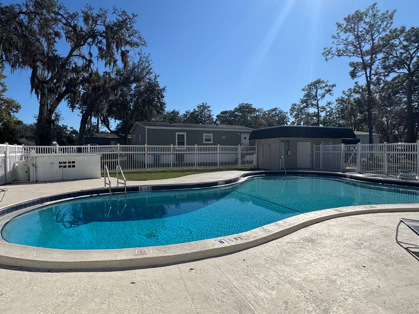 9333 Paradise Dr, Tampa, FL 33610