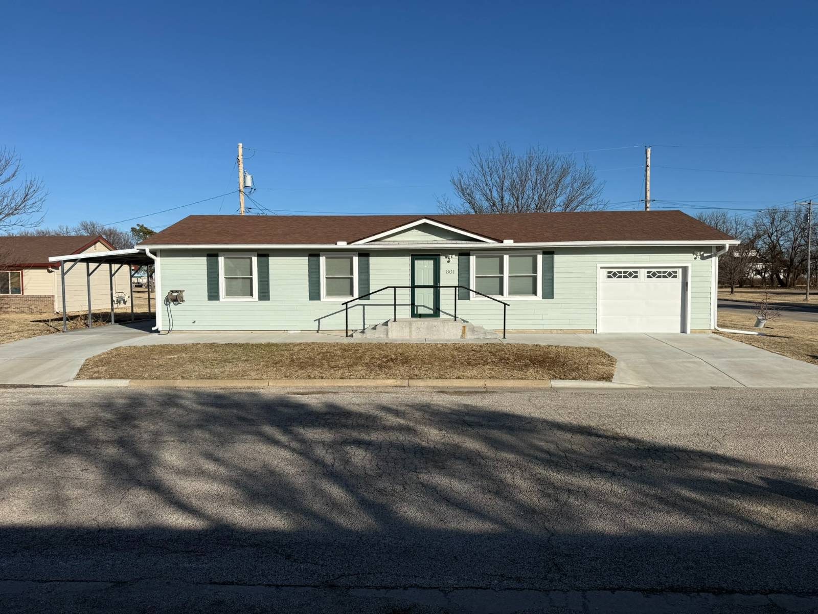 108 E 1st St, Ellsworth, KS, 67439