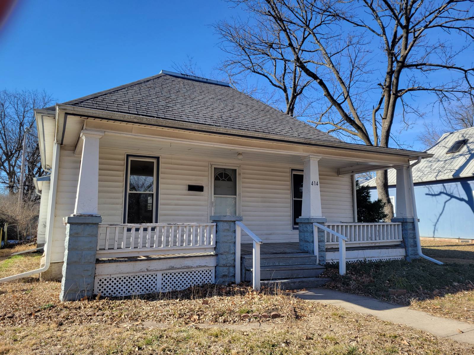 A-10; 100 Prairie View Cov