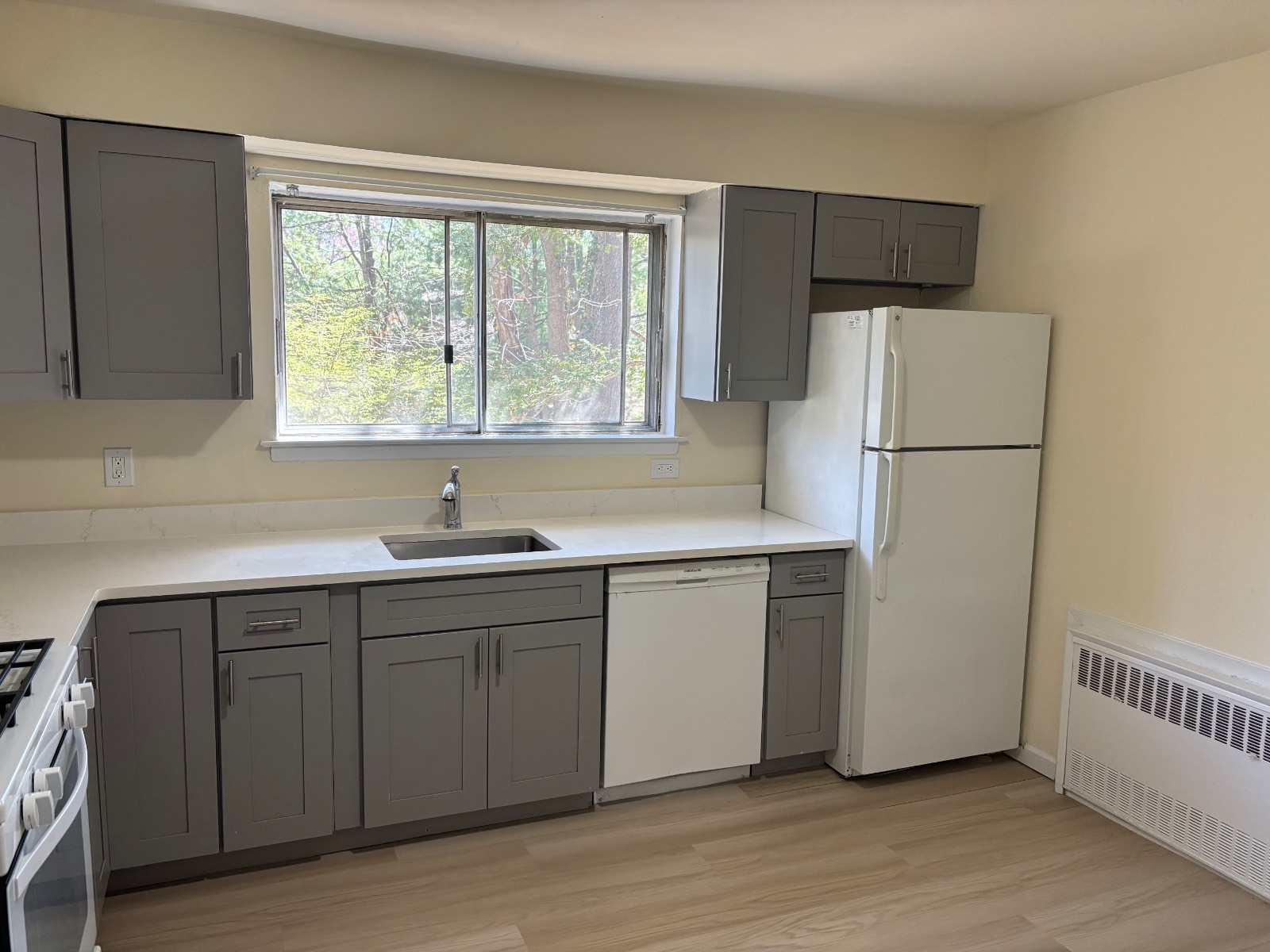 6 Alex Ln, Glen Cove, NY, 11542