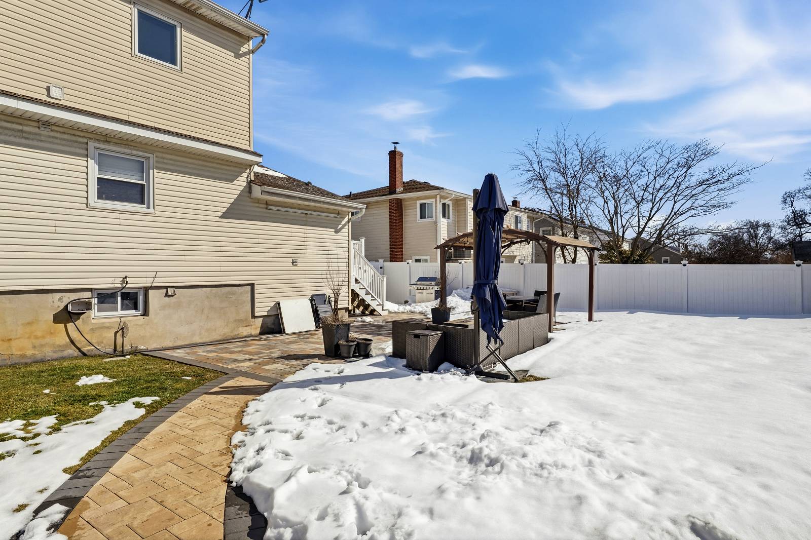 160 st Mark Ave, Freeport, NY, 11520