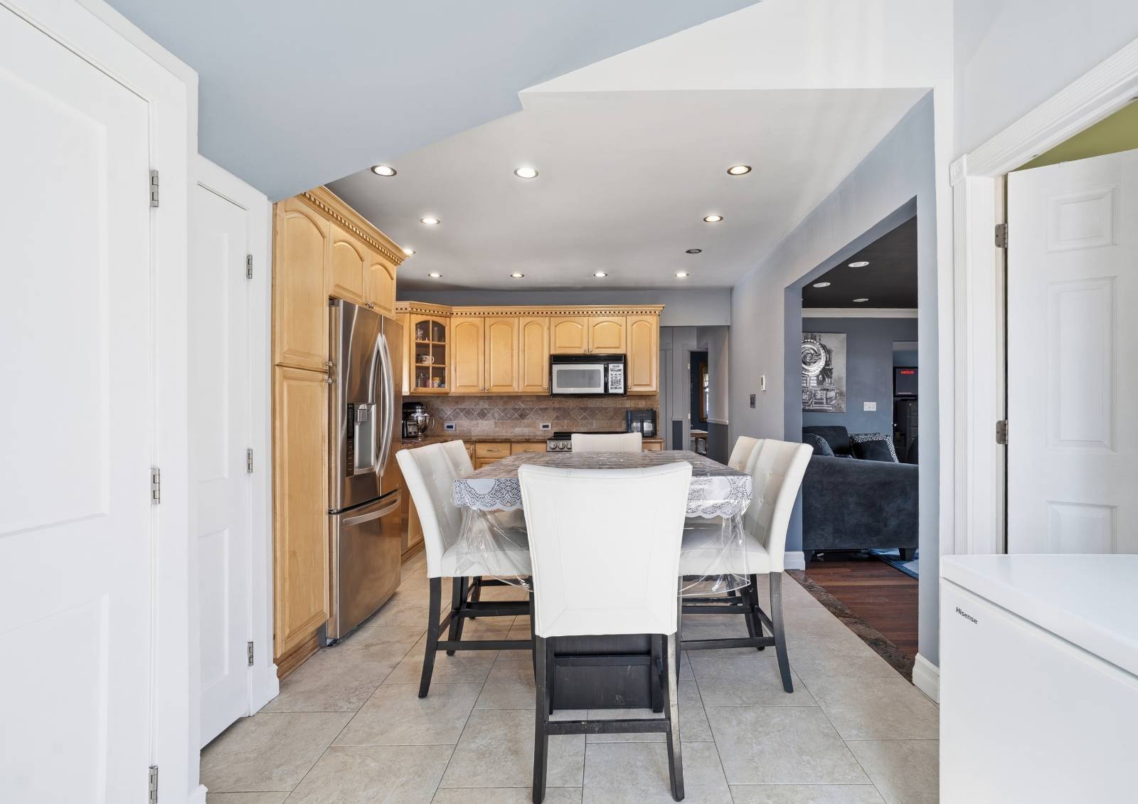 160 st Mark Ave, Freeport, NY, 11520