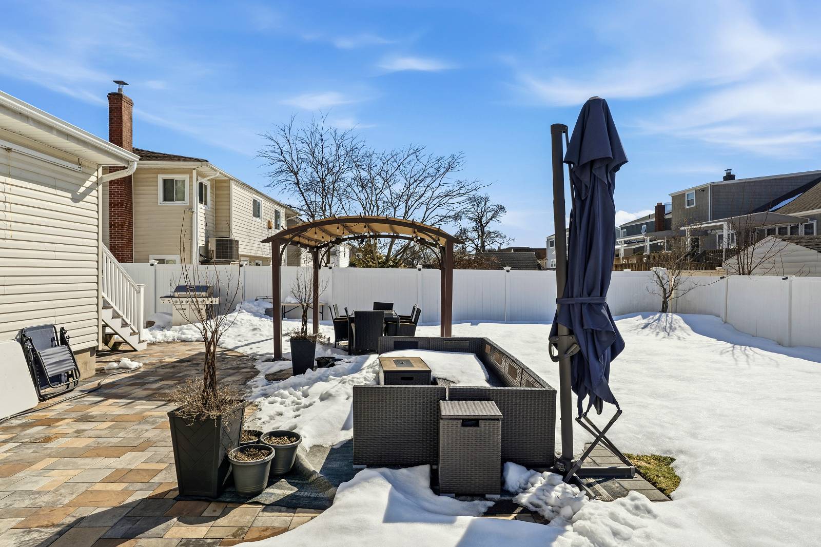 160 st Mark Ave, Freeport, NY, 11520