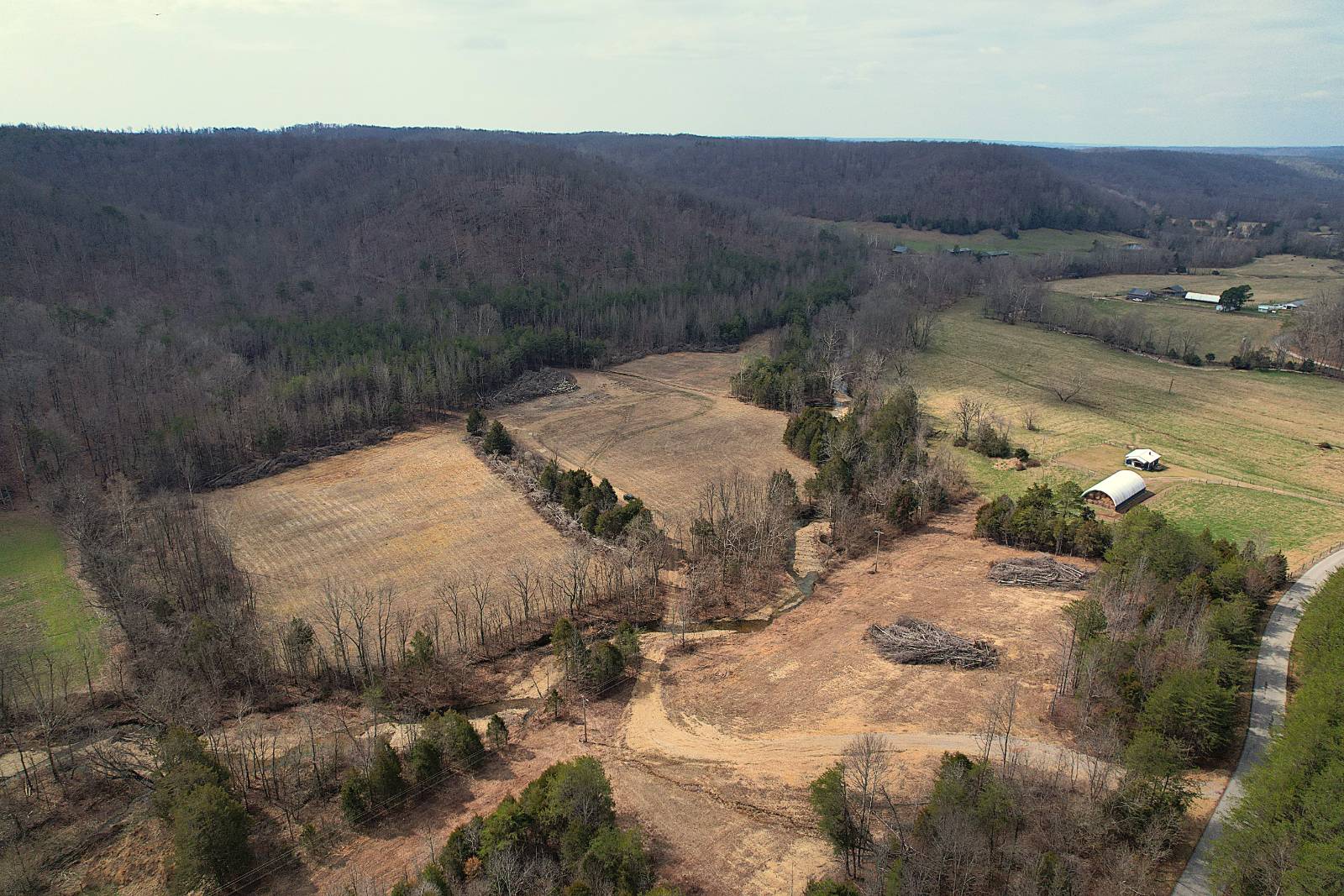 2850+/- Jonathan Fork Rd.