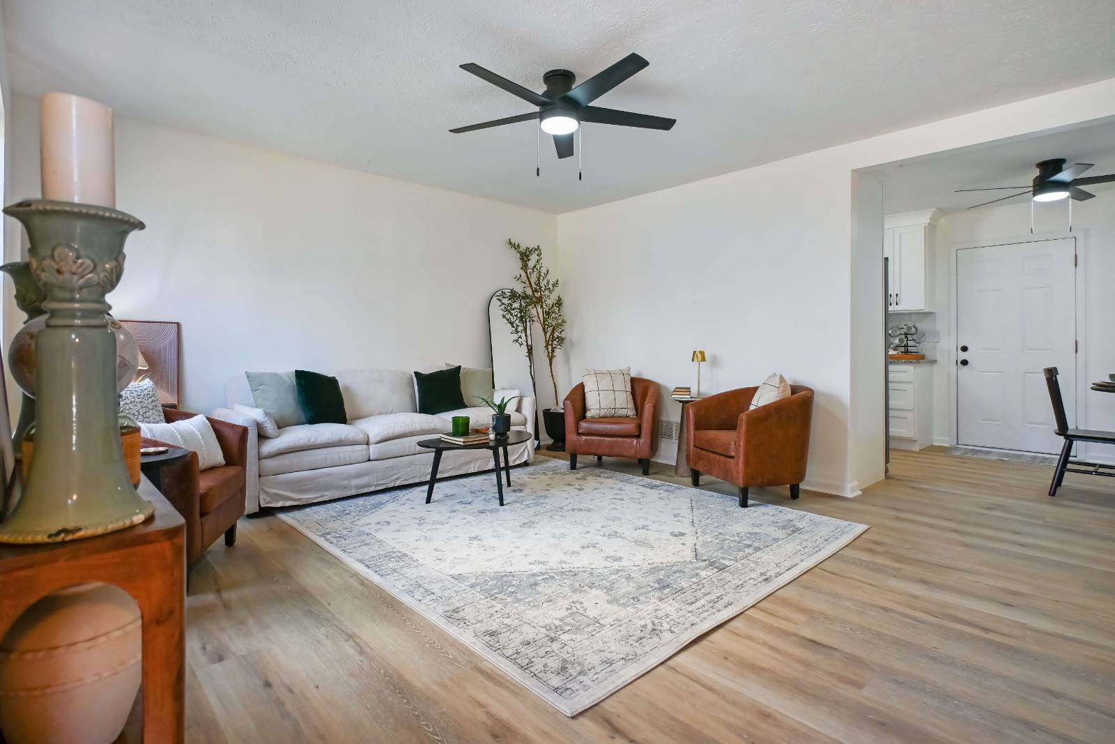421 Elkton Pl