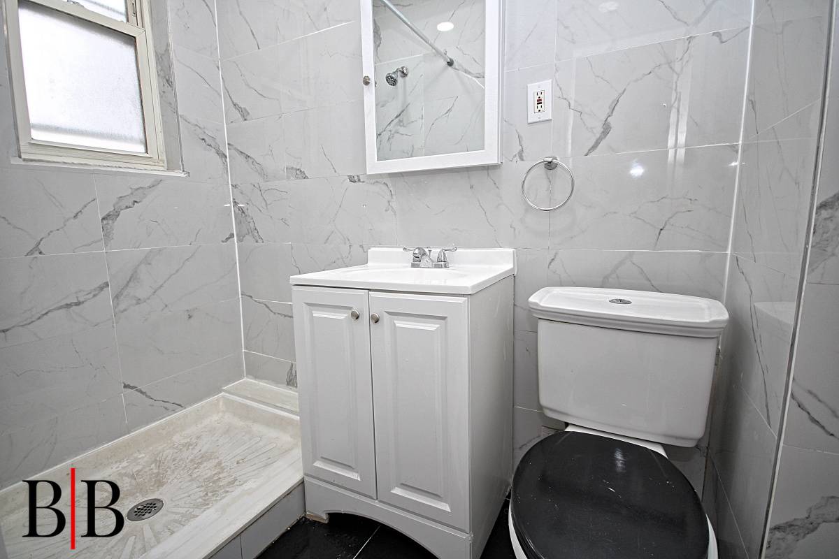 1498 East 95 Street, Brooklyn, NY, 11236