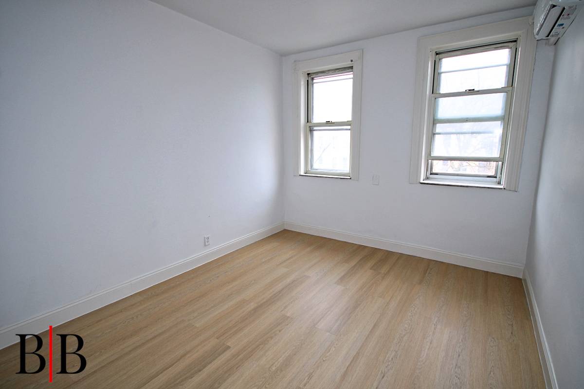 1498 East 95 Street, Brooklyn, NY, 11236