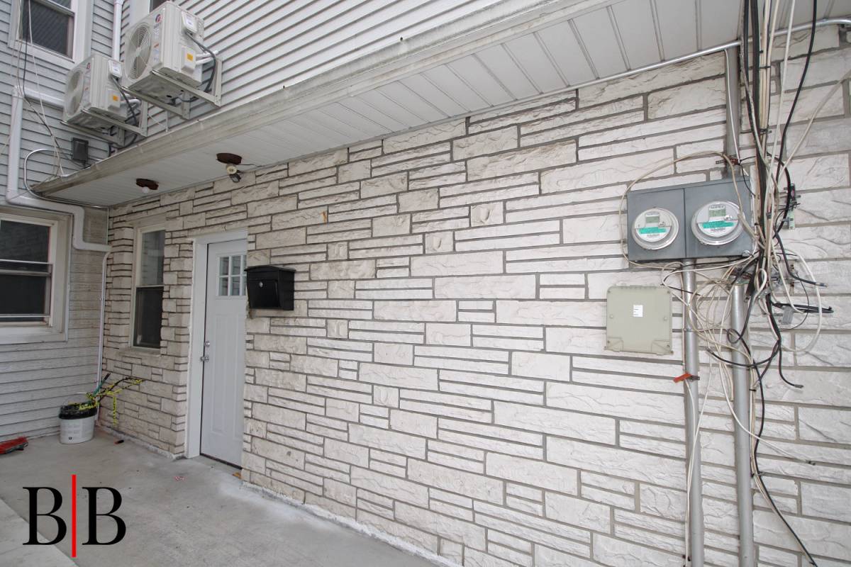 1498 East 95 Street, Brooklyn, NY, 11236