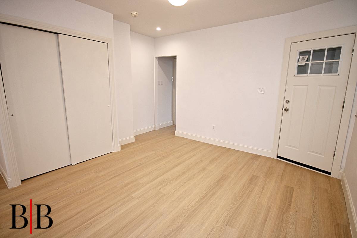 1498 East 95 Street, Brooklyn, NY, 11236