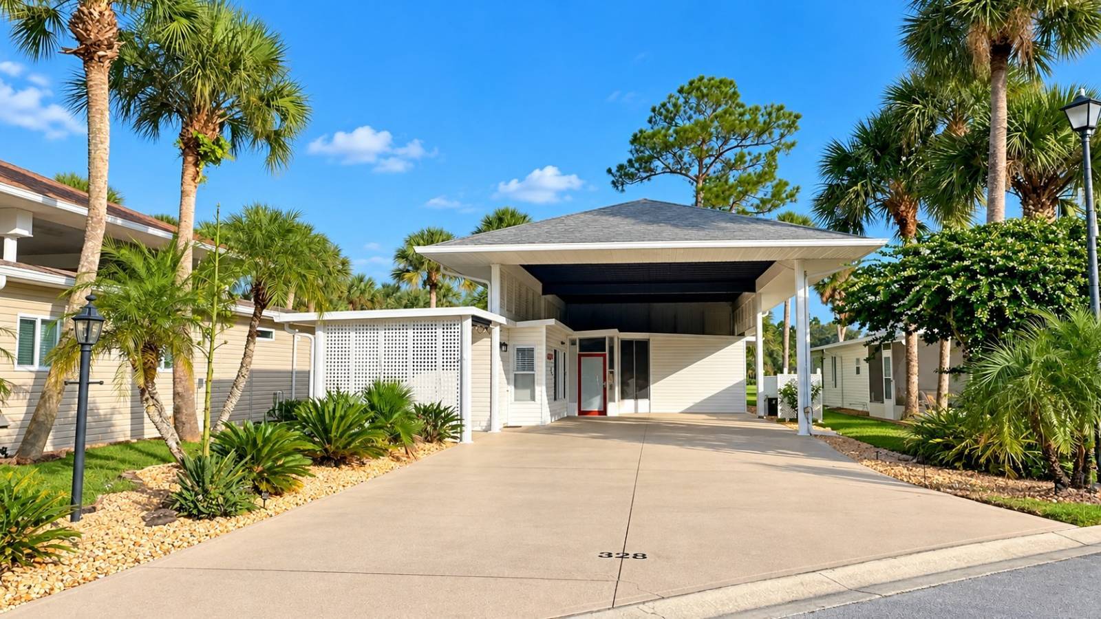 328 Club Cove Dr, Titusville, FL 32780