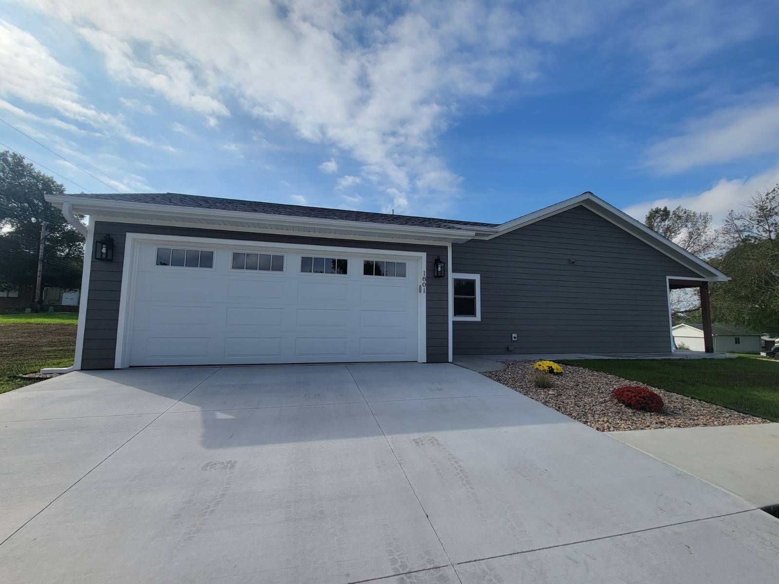 Photo 1 of 37 of home listing at 1801 P Street, Auburn, NE 68305