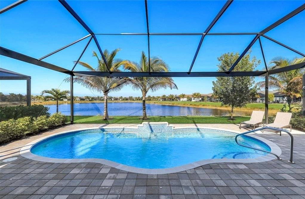 11966 Gardenia Ave, Naples, FL 34120