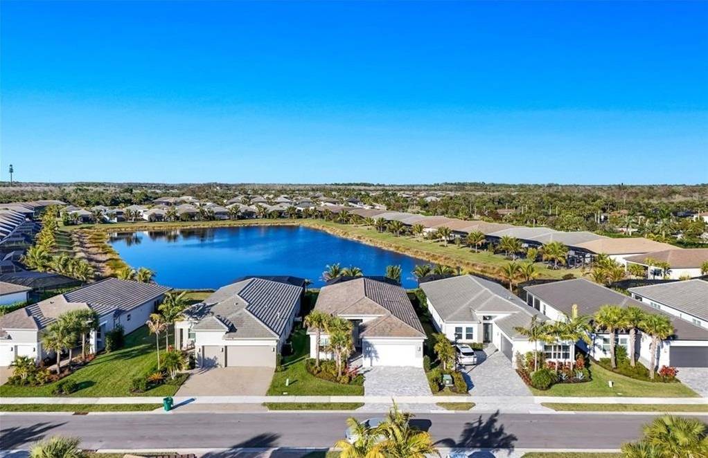 11966 Gardenia Ave, Naples, FL 34120