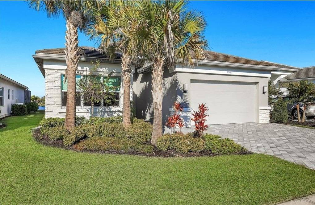 11966 Gardenia Ave, Naples, FL 34120